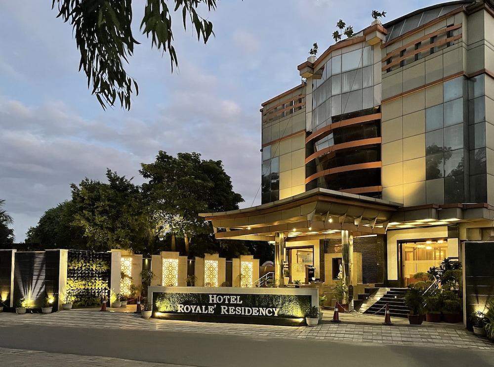Royale Sarovar Portico Agra Exteriér fotografie