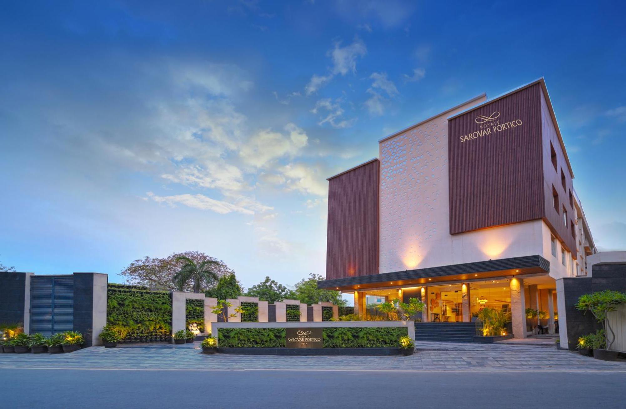 Royale Sarovar Portico Agra Exteriér fotografie